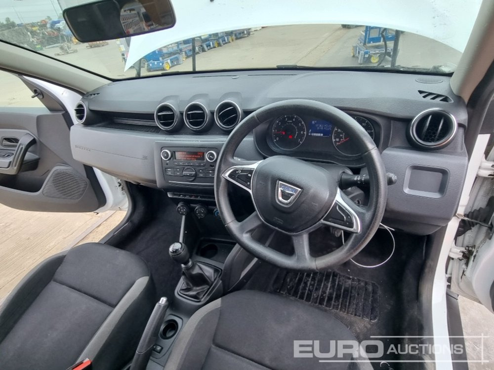 Car 2019 Dacia Duster: picture 31