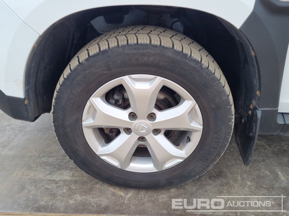 Car 2019 Dacia Duster: picture 10