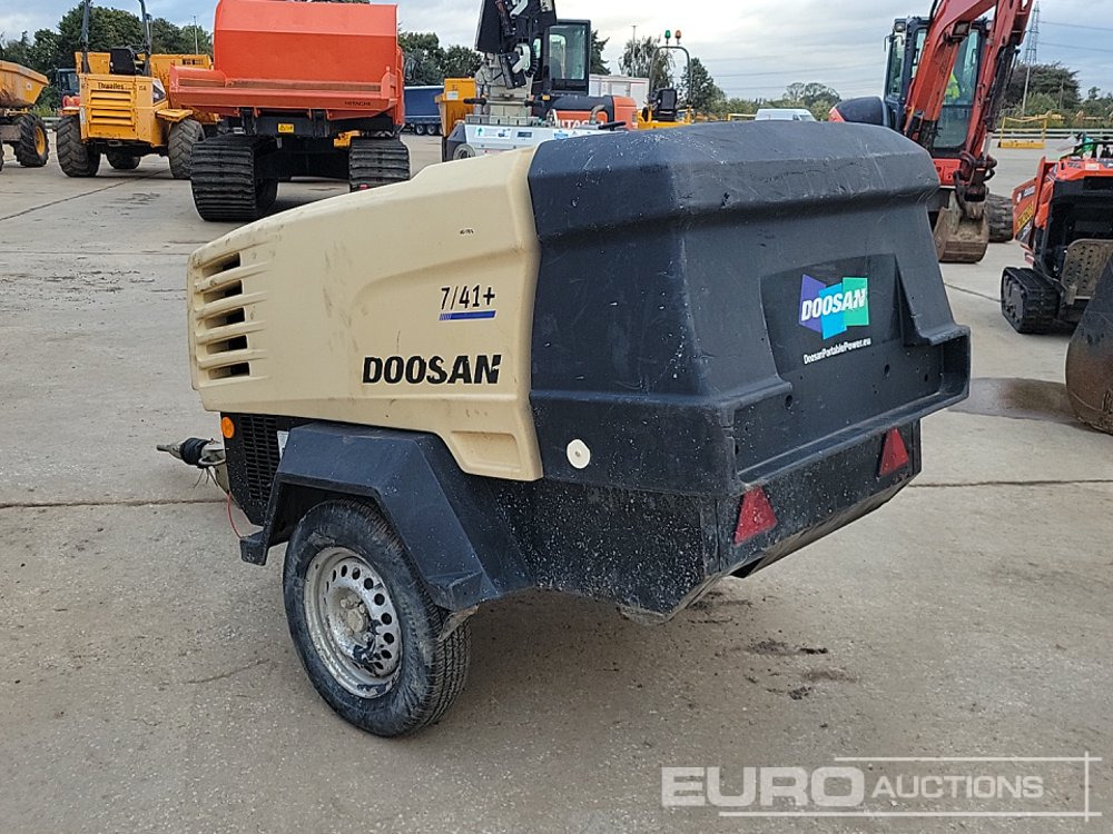 2019 Doosan 741 - Air compressor: picture 3 2019 Doosan 741 - Air compressor: picture 3