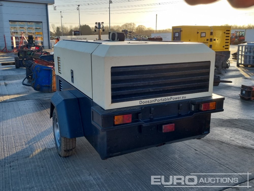 2019 Doosan 773 - Air compressor: picture 3 2019 Doosan 773 - Air compressor: picture 3