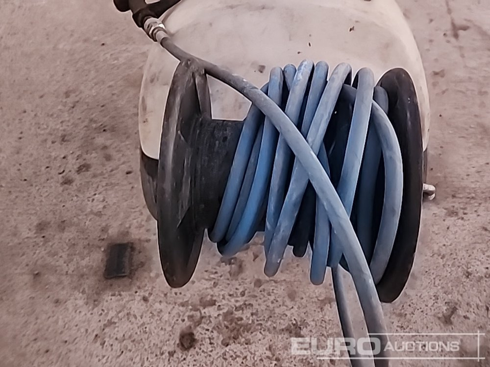 Pressure washer 2020 COMET CRRC 120 ECO Petol Pressure Washer, Honda Engine, Hose, Lance: picture 8