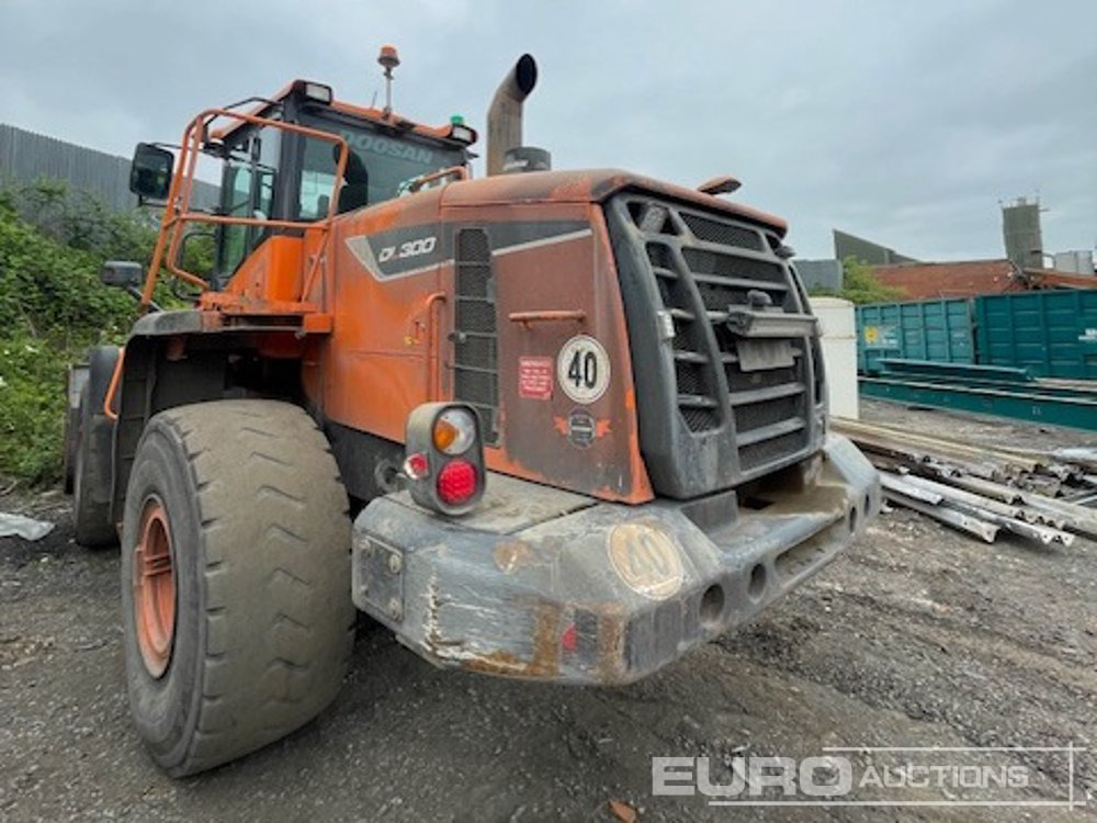 2020 Doosan DL300-5 - Wheel loader: picture 2 2020 Doosan DL300-5 - Wheel loader: picture 2