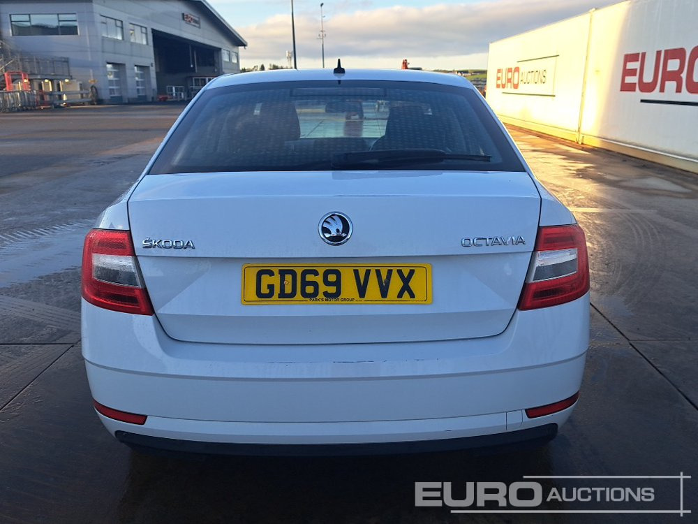 2020 Skoda Octavia - Car: picture 4 2020 Skoda Octavia - Car: picture 4