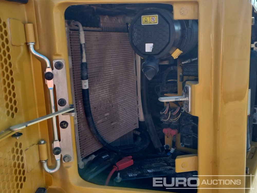 Mini excavator 2021 CAT 308CR: picture 36