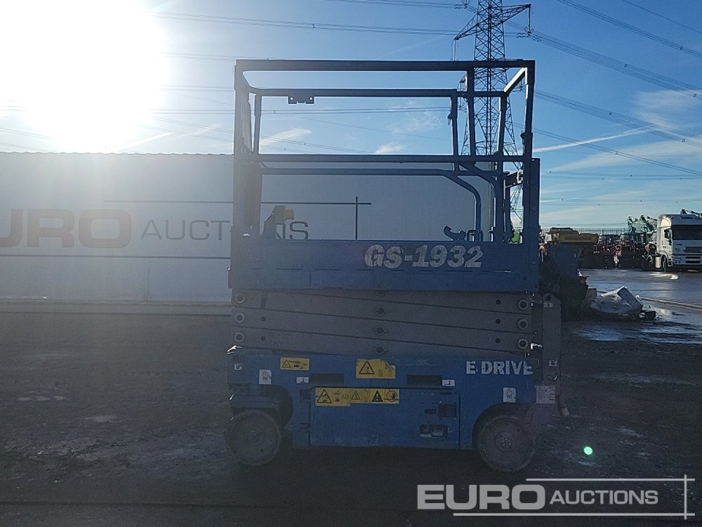 2021 Genie GS1932 - Aerial platform: picture 2 2021 Genie GS1932 - Aerial platform: picture 2