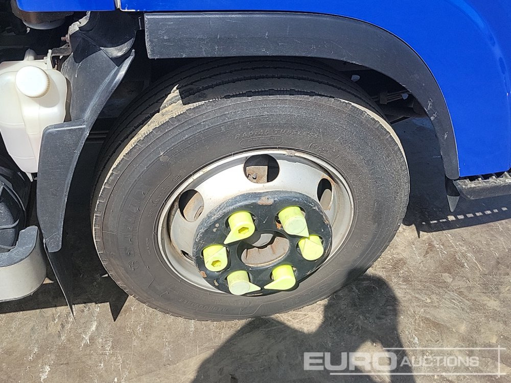 Tank truck 2021 Isuzu N75-190: picture 12