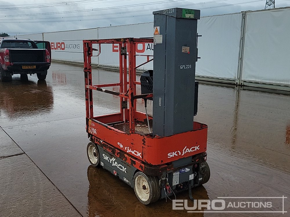 2021 SkyJack SJ16 - Aerial platform: picture 3 2021 SkyJack SJ16 - Aerial platform: picture 3