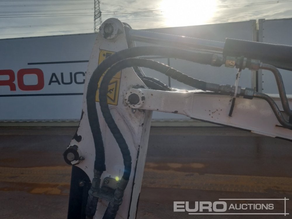 Mini excavator 2022 Bobcat E17Z: picture 19