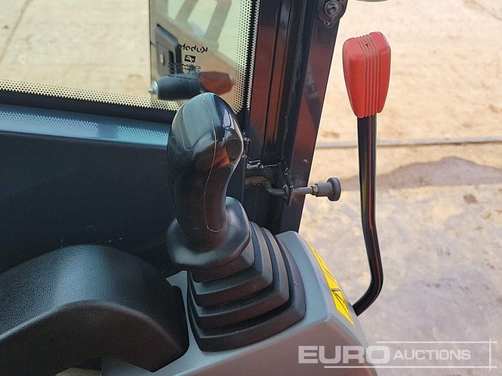 Mini excavator 2022 Kubota KX027-4: picture 40