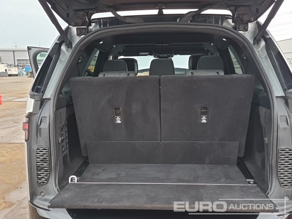 SUV 2022 Land Rover Discovery: picture 19