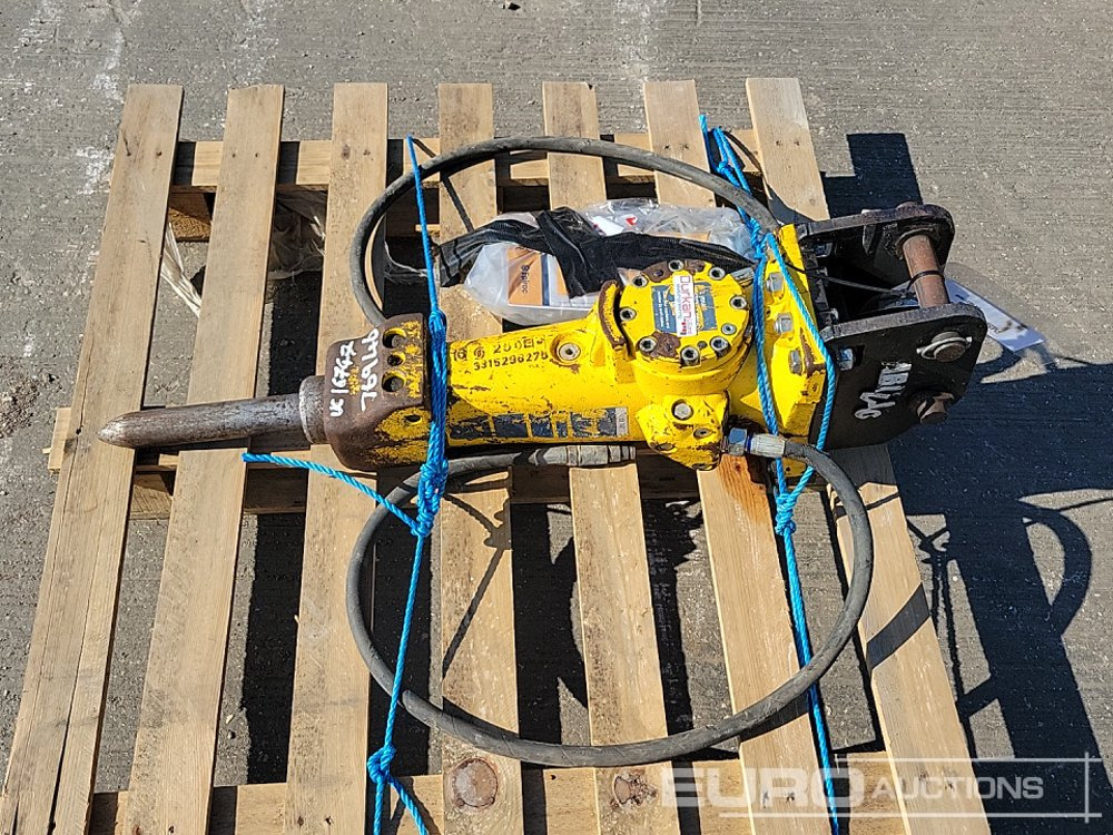 2023 Epiroc SB 102 - Hydraulic hammer: picture 2 2023 Epiroc SB 102 - Hydraulic hammer: picture 2