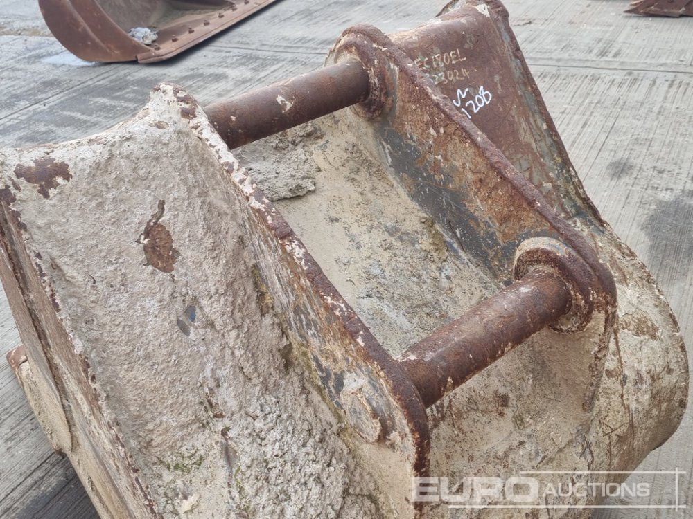 Bucket 36" Scoop Bucket 70mm Pin to suit 14-16 Ton Excavator: picture 11