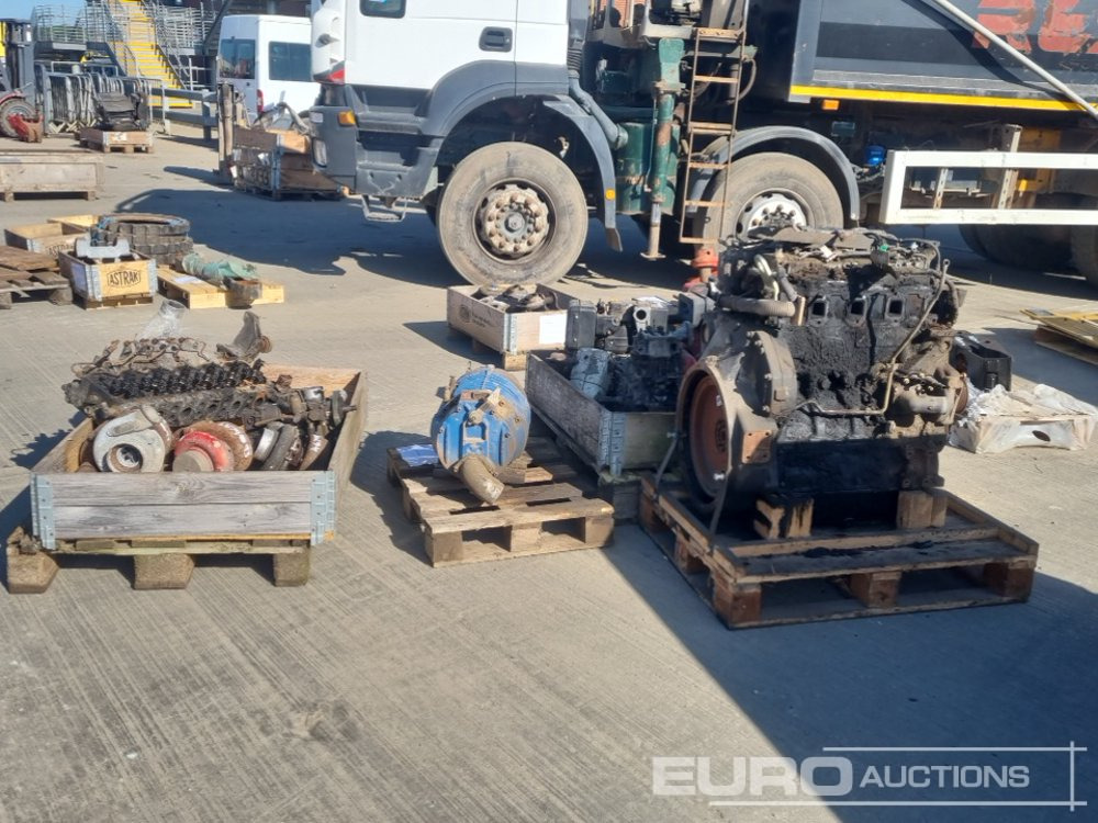 4 Cylinder Engine (Spares), 3 Cylinder Engine (Spares), Single Cylinder Engine (3 of, Spares), Vaccuum Pump, Turbo (4 of), Fuel Pump, Cylinder Head - Engine: picture 4 4 Cylinder Engine (Spares), 3 Cylinder Engine (Spares), Single Cylinder Engine (3 of, Spares), Vaccuum Pump, Turbo (4 of), Fuel Pump, Cylinder Head - Engine: picture 4