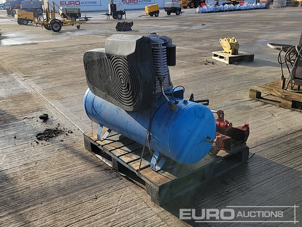 400 Volt Workshop Compressor, Transmission Jack - Air compressor: picture 4 400 Volt Workshop Compressor, Transmission Jack - Air compressor: picture 4