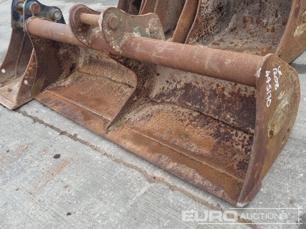 Bucket 48" Ditching, 18", 12", 12", 10" Digging Bucket 30-40mm Pin to suit Mini Excavator: picture 9