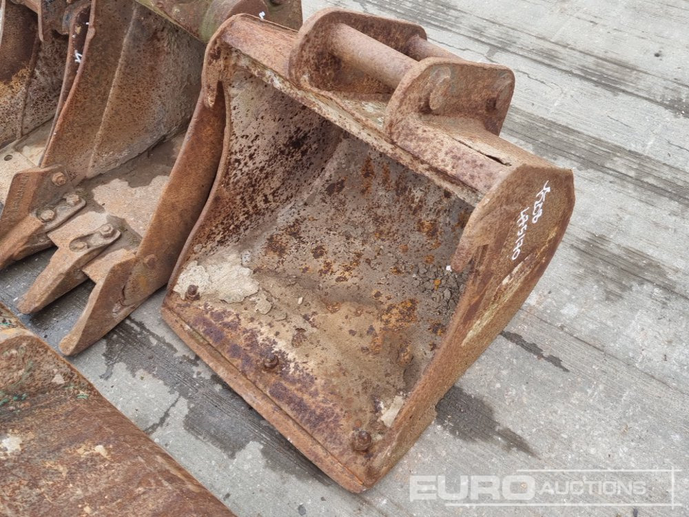 Bucket 48" Ditching, 18", 12", 12", 10" Digging Bucket 30-40mm Pin to suit Mini Excavator: picture 15