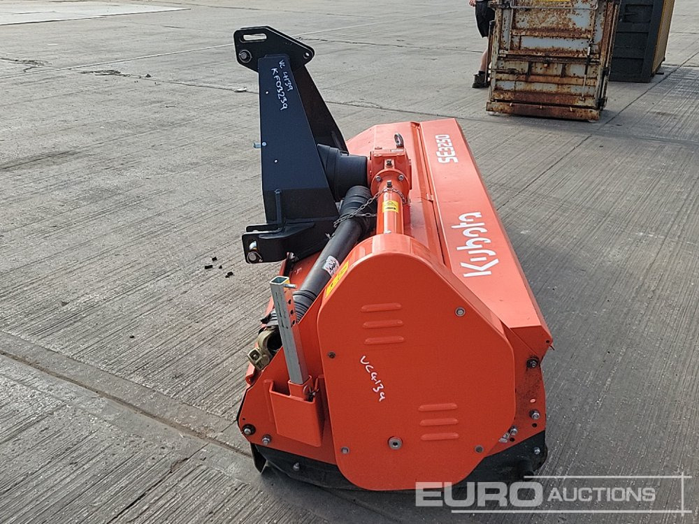 2022 Kubota SE3250 - Agricultural machinery: picture 2 2022 Kubota SE3250 - Agricultural machinery: picture 2
