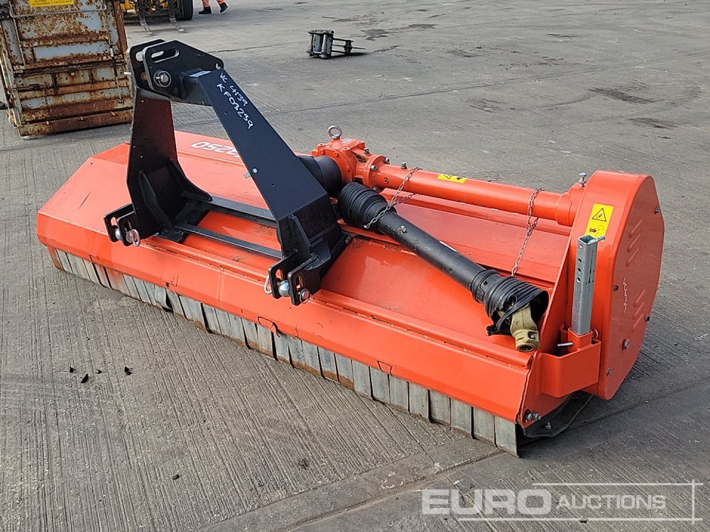 2022 Kubota SE3250 - Agricultural machinery: picture 1 2022 Kubota SE3250 - Agricultural machinery: picture 1