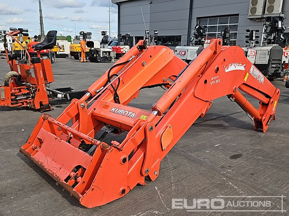 Kubota LM2605 - Agricultural machinery: picture 1 Kubota LM2605 - Agricultural machinery: picture 1