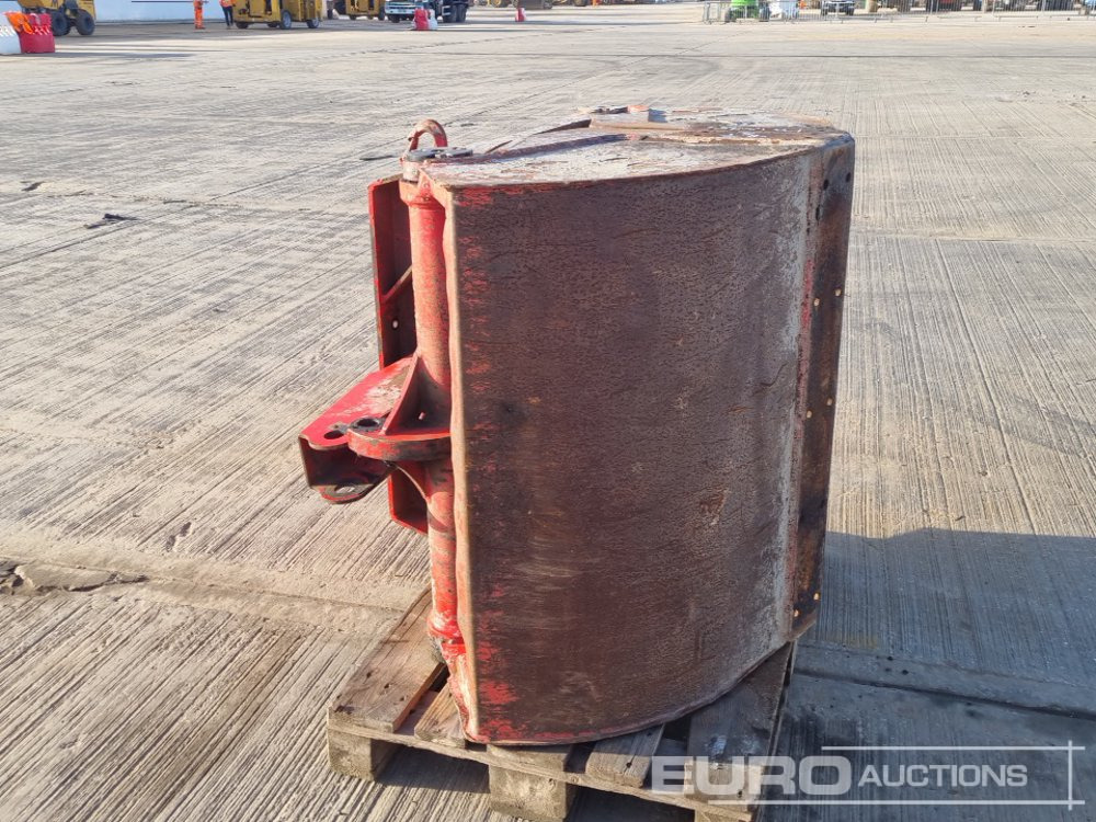 2020 Kinshofer Clam Shell Bucket (Parts Missing) - Attachment for Excavator: picture 2 2020 Kinshofer Clam Shell Bucket (Parts Missing) - Attachment for Excavator: picture 2