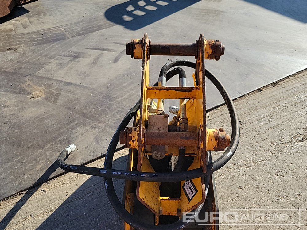 Attachment for Excavator Hydraulic Compaction Plate 45mm Pin to suit 4-6 Ton Excavator: picture 15