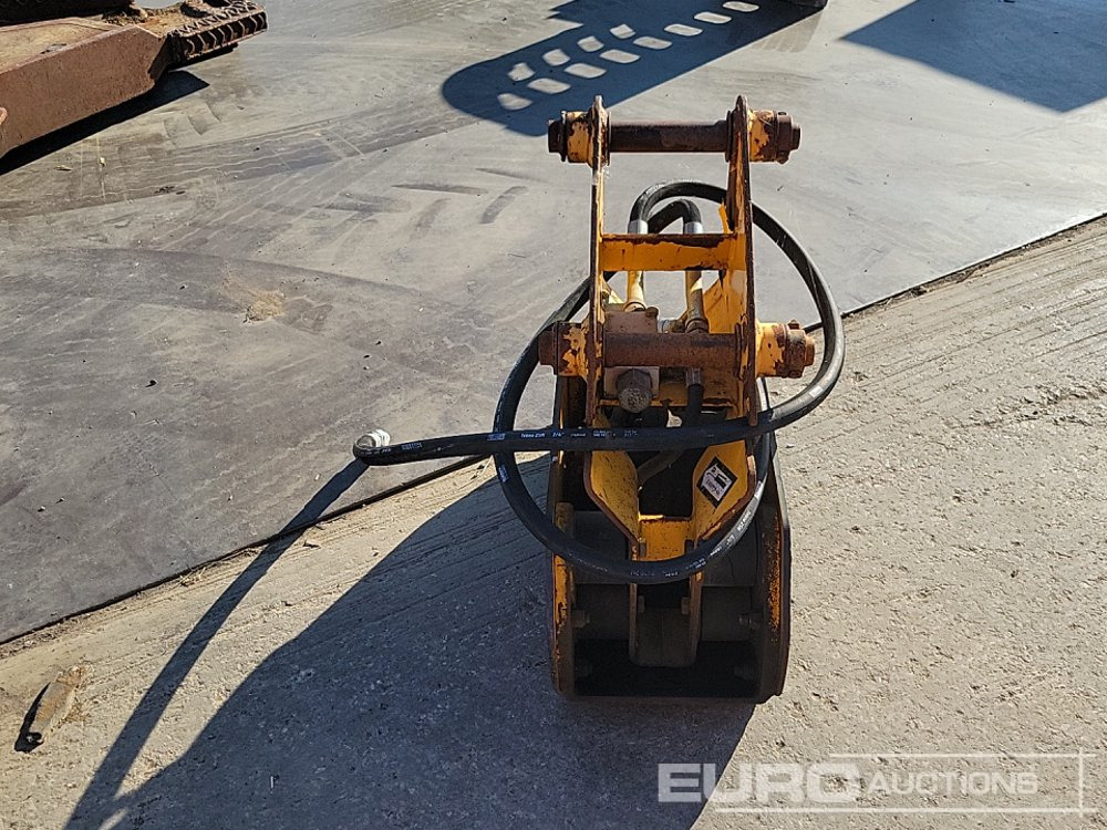Attachment for Excavator Hydraulic Compaction Plate 45mm Pin to suit 4-6 Ton Excavator: picture 8