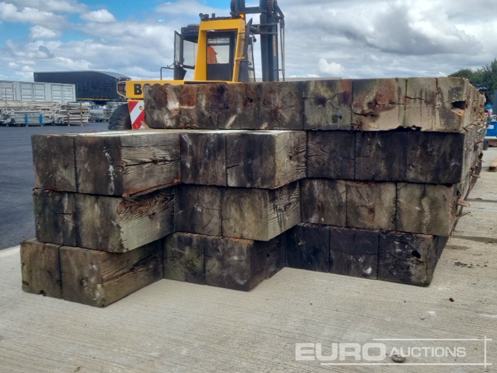 Bog Mats (4 of) - Construction equipment: picture 1 Bog Mats (4 of) - Construction equipment: picture 1