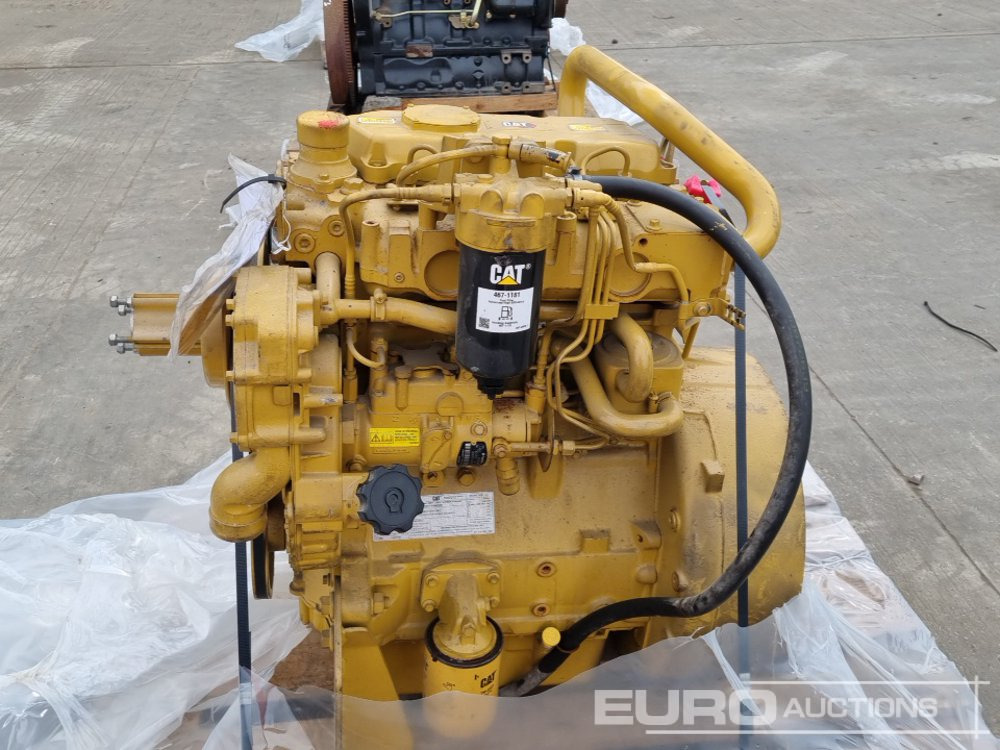 CAT 3 Cylinder Engine - Engine: picture 2 CAT 3 Cylinder Engine - Engine: picture 2