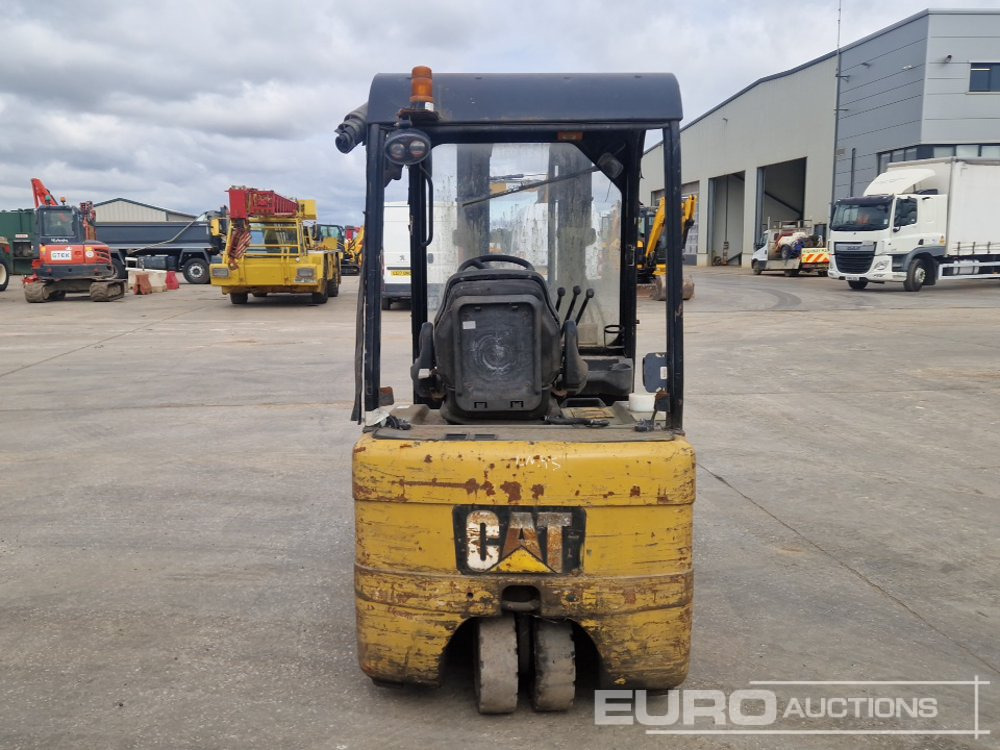 CAT EP18NT - Electric forklift: picture 4 CAT EP18NT - Electric forklift: picture 4