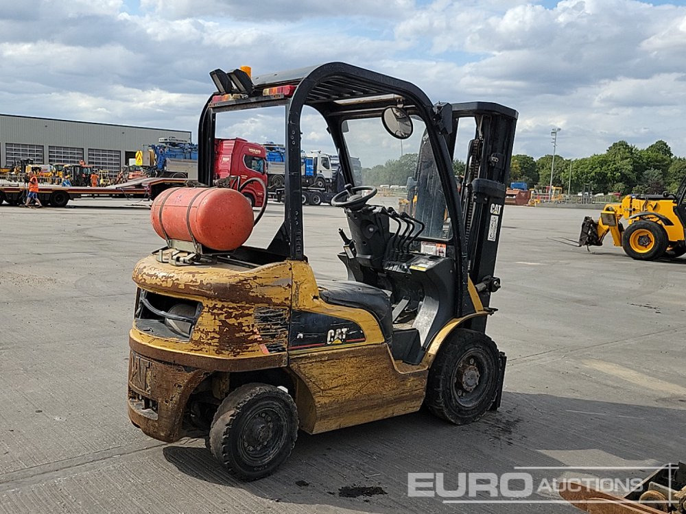 CAT GP20N - LPG forklift: picture 5 CAT GP20N - LPG forklift: picture 5