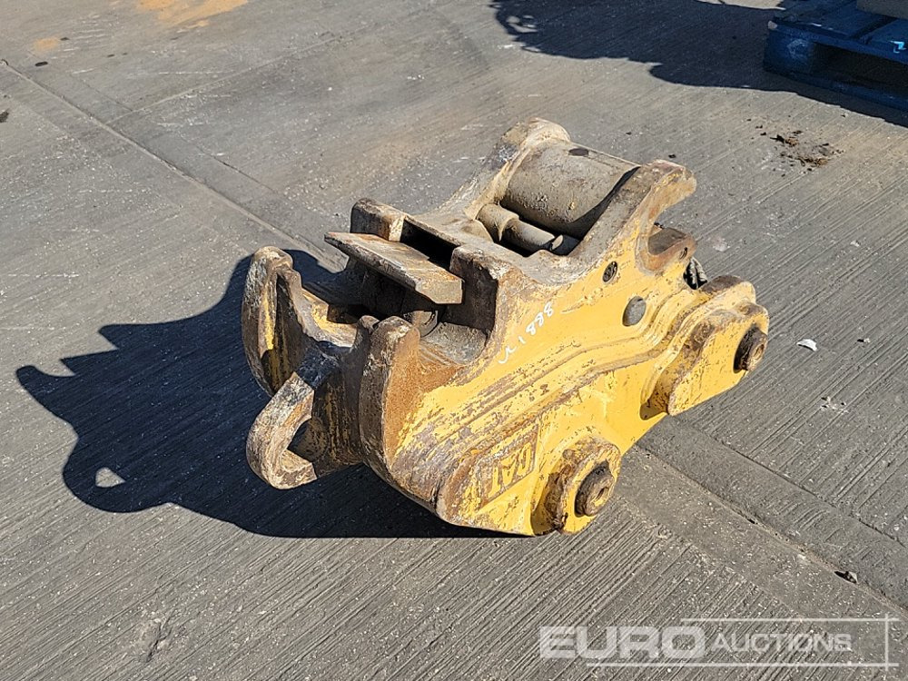 CAT Hydraulic Double Lock QH 80mm Pin to suit 20 Ton Excavator - Quick coupler: picture 5 CAT Hydraulic Double Lock QH 80mm Pin to suit 20 Ton Excavator - Quick coupler: picture 5