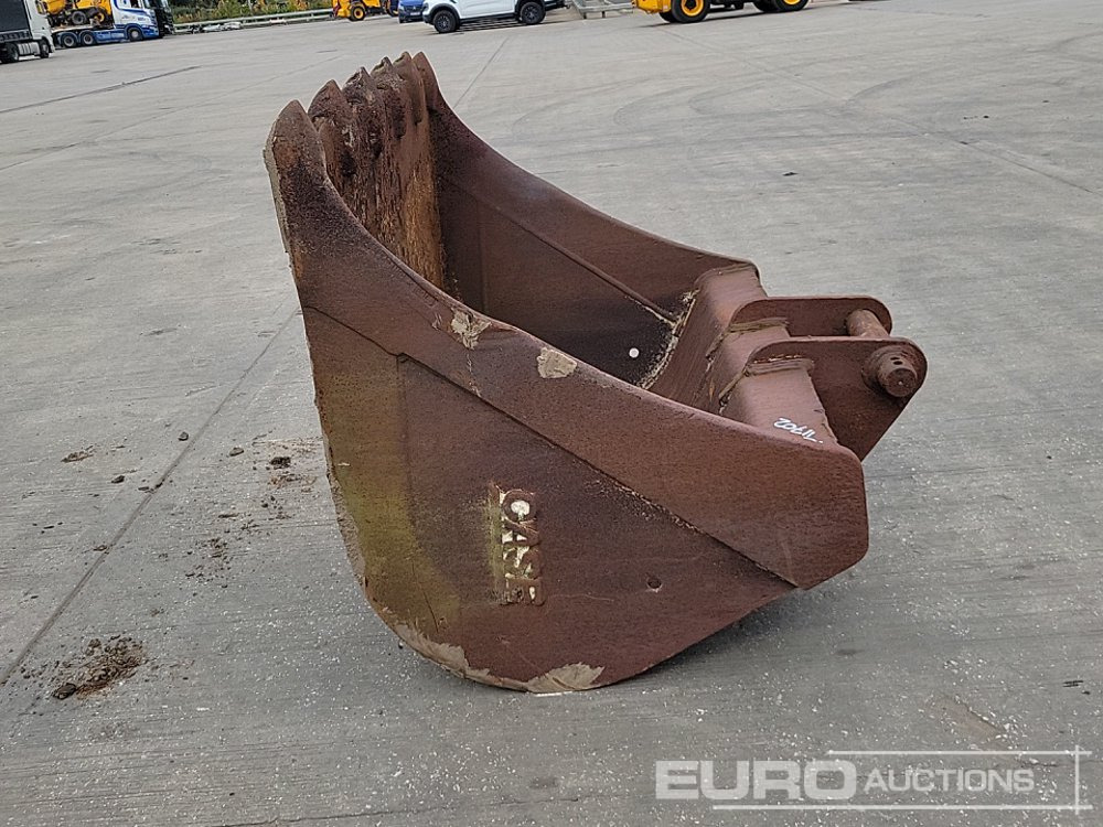 Case 60" Digging Bucket 80mm Pin to suit 20 Ton Excavator - Bucket: picture 2 Case 60" Digging Bucket 80mm Pin to suit 20 Ton Excavator - Bucket: picture 2