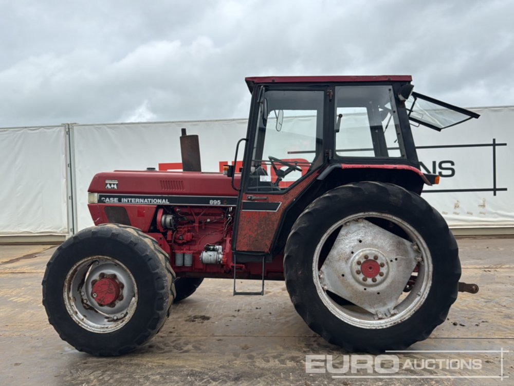 Case 895 - Farm tractor: picture 2 Case 895 - Farm tractor: picture 2