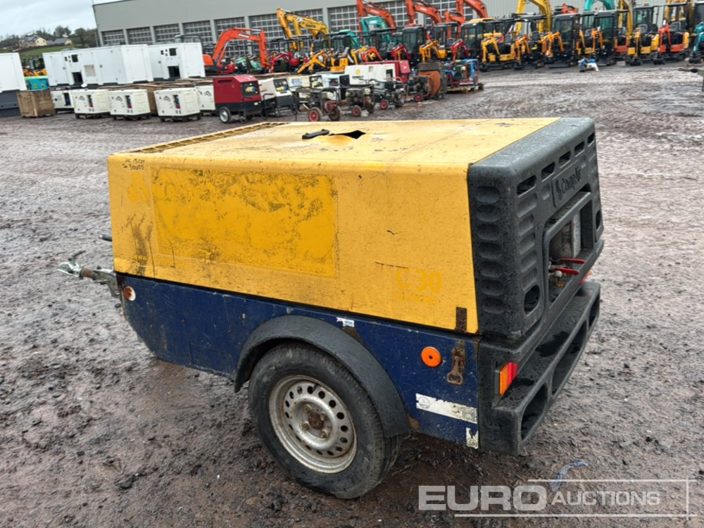 Compair Single Axle Diesel Compressor, Kubota Engine - Air compressor: picture 2 Compair Single Axle Diesel Compressor, Kubota Engine - Air compressor: picture 2