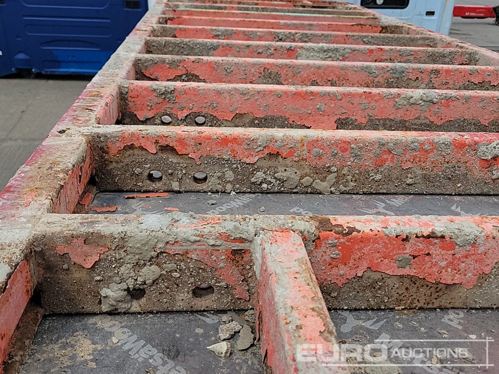 Asphalt machine Concrete Formwork, 3.3m x 1.2m Panel (10 of): picture 11