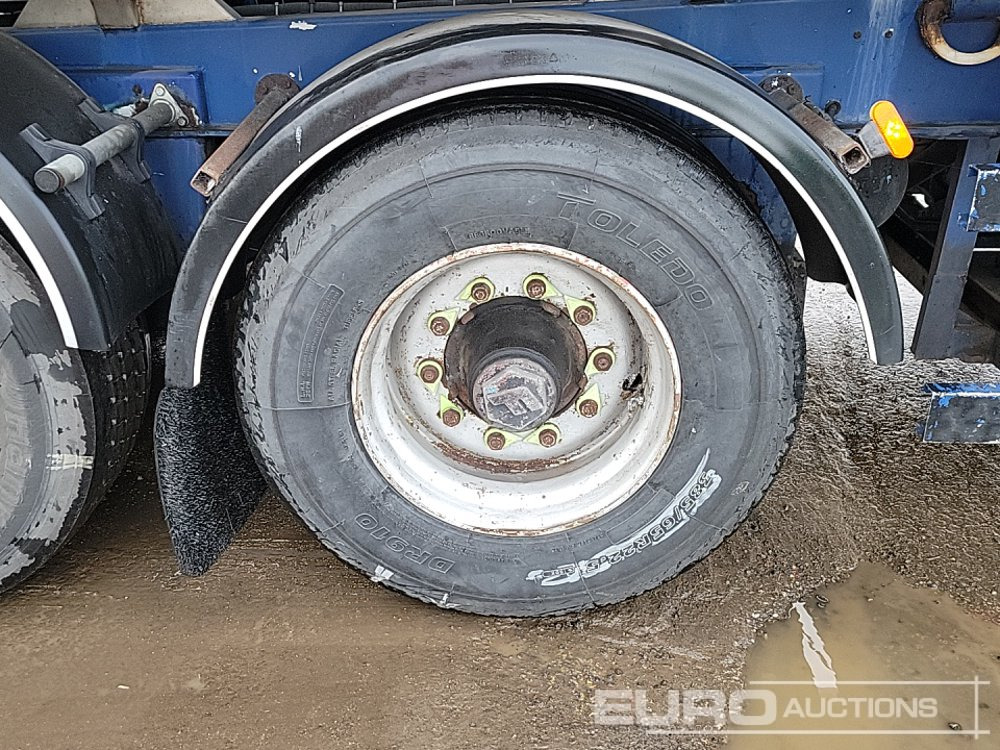 Tank semi-trailer Crane Freuhauf Tri Axle Tanker Trailer: picture 14