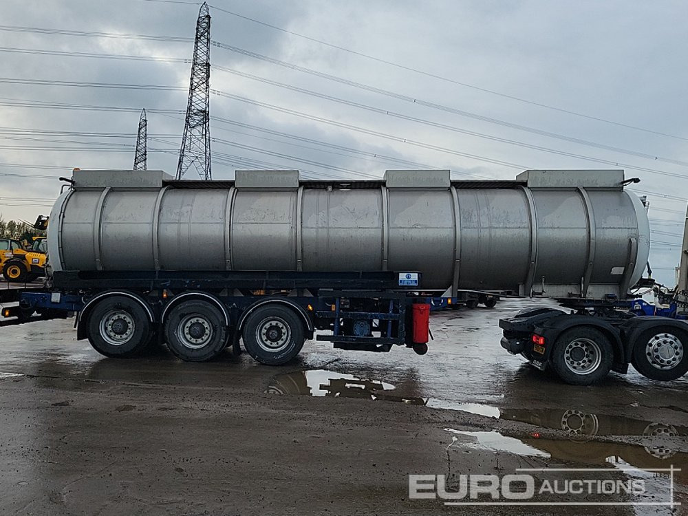 Tank semi-trailer Crane Freuhauf Tri Axle Tanker Trailer: picture 6