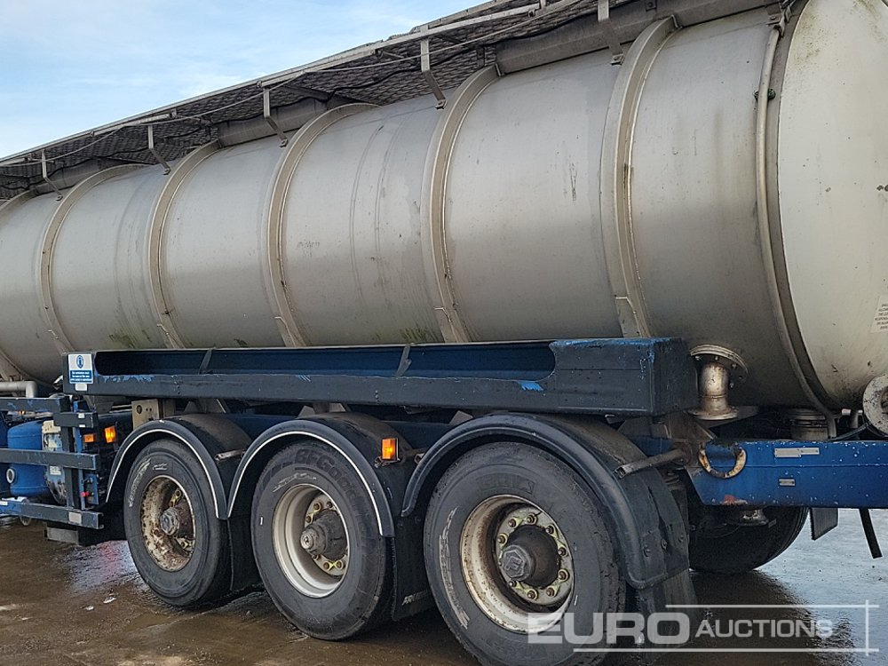 Tank semi-trailer Crane Freuhauf Tri Axle Tanker Trailer: picture 30