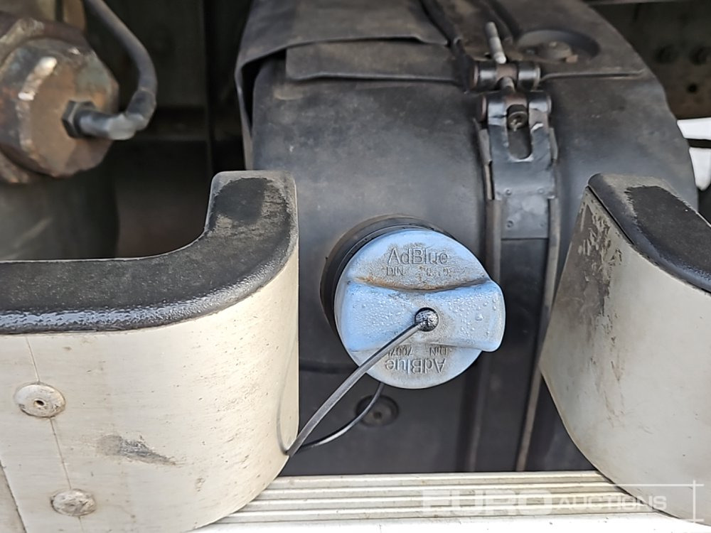 Tank truck DAF CF410: picture 43