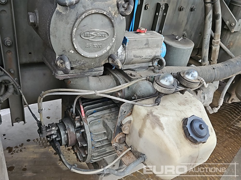 Tank truck DAF CF410: picture 26