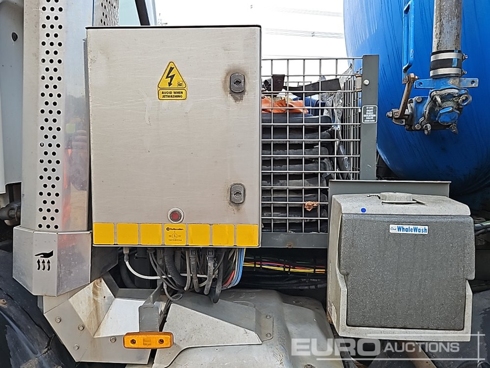 Tank truck DAF CF410: picture 23