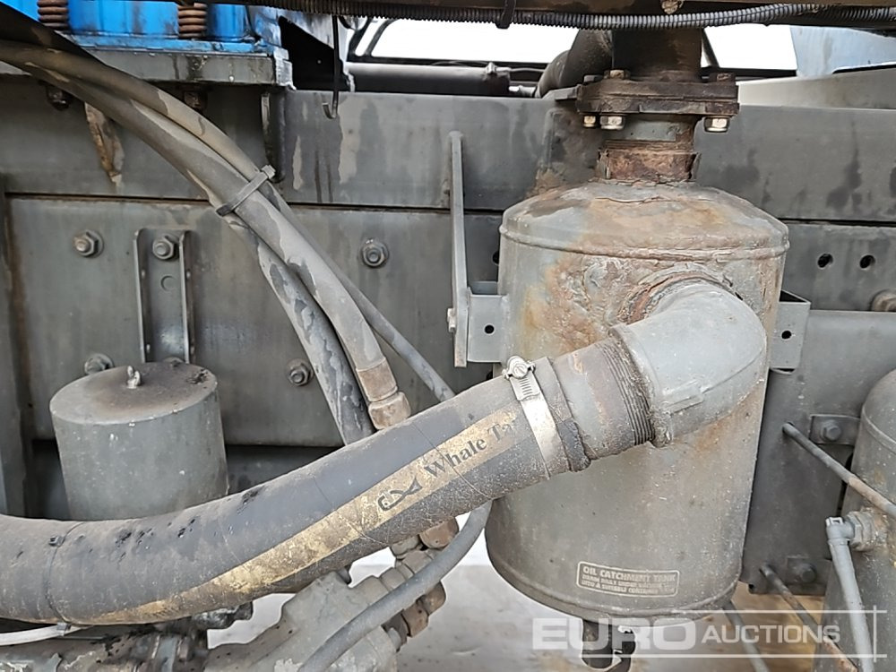 Tank truck DAF CF410: picture 28