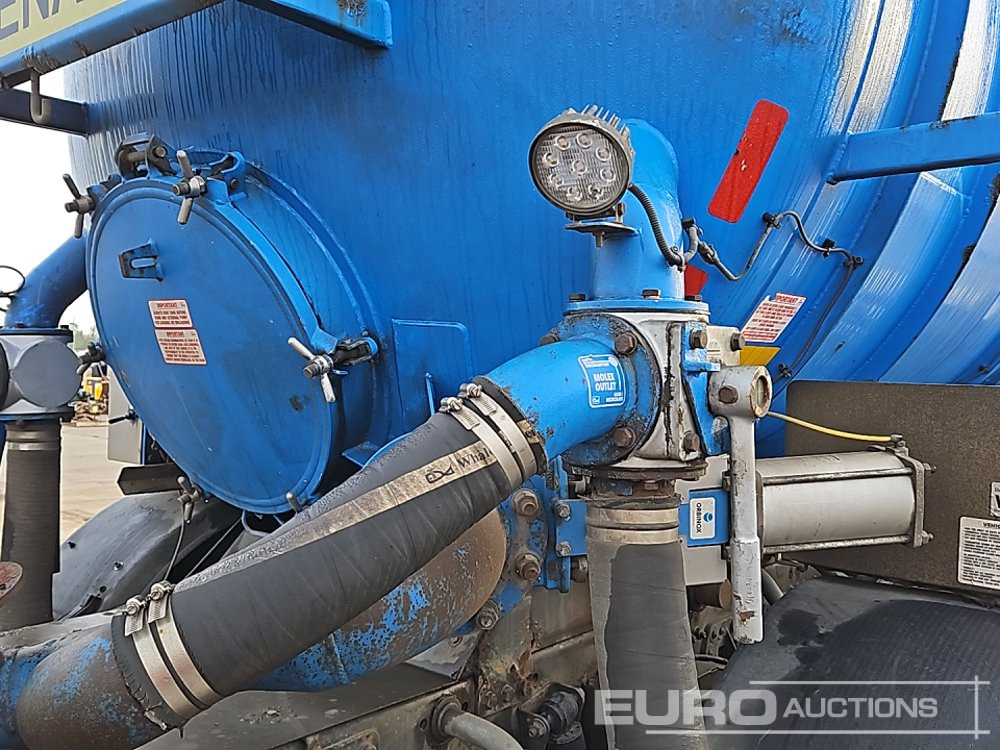 Tank truck DAF CF410: picture 36