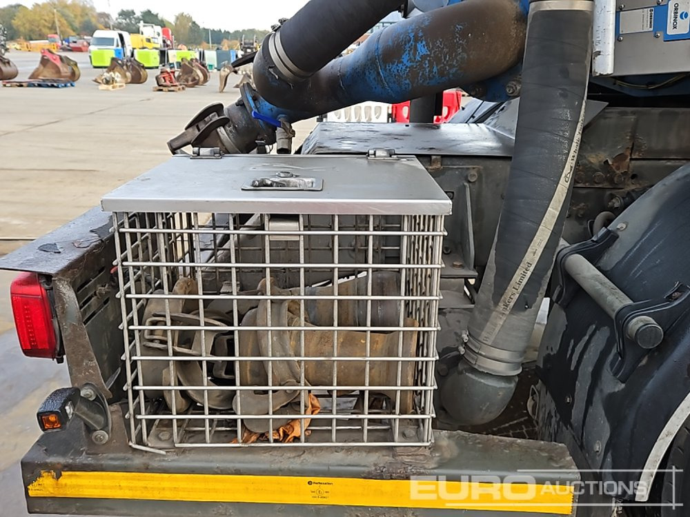 Tank truck DAF CF410: picture 37