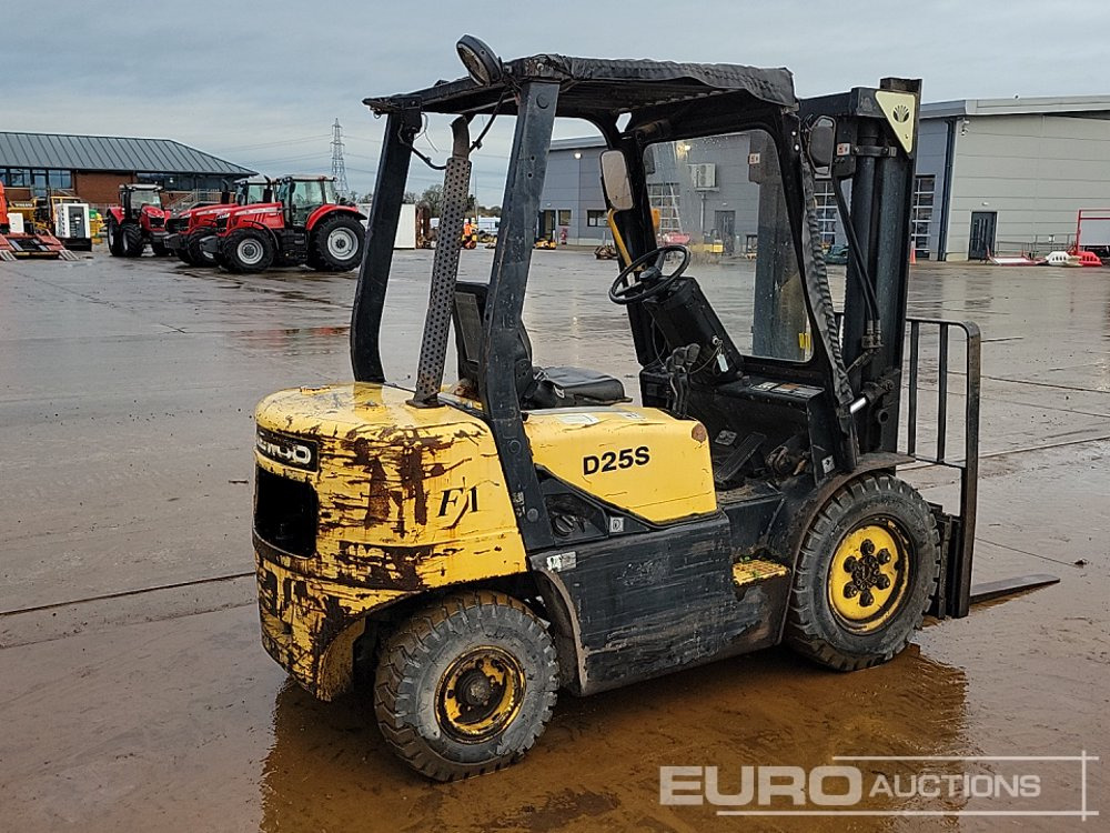 Daewoo D25S-3 - Forklift: picture 5 Daewoo D25S-3 - Forklift: picture 5