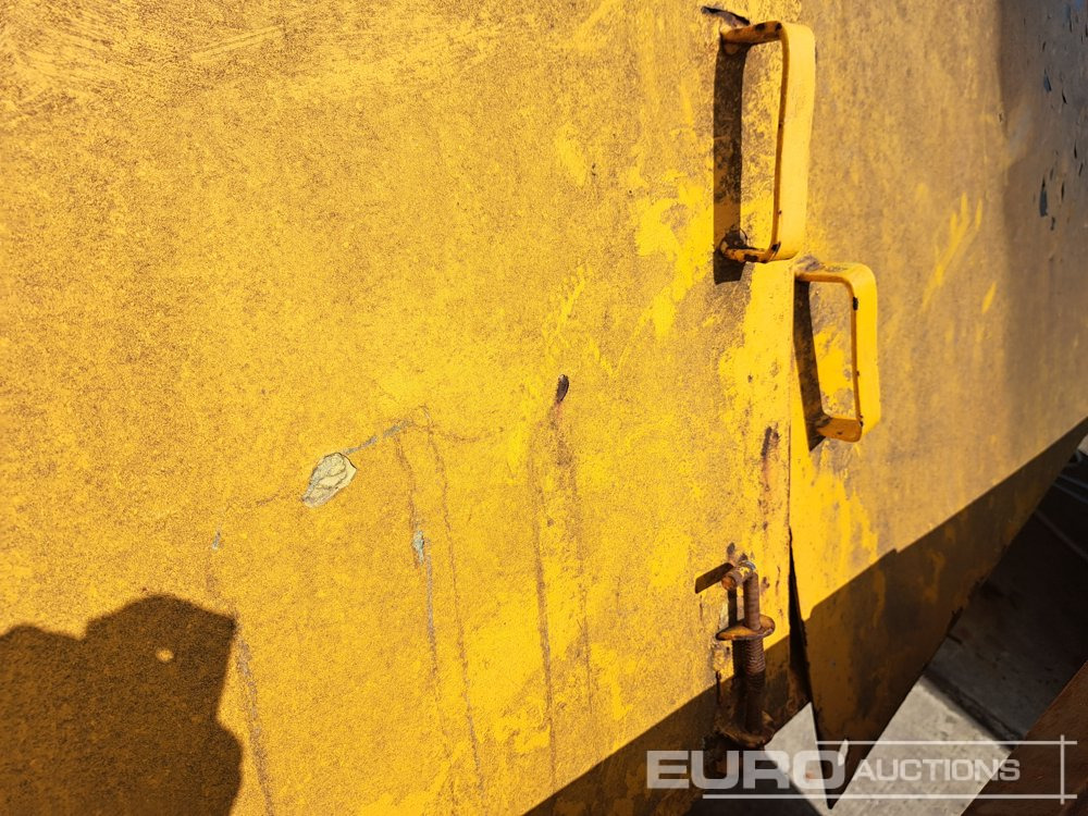 Enclosed Steel Skip - Skip bin: picture 5 Enclosed Steel Skip - Skip bin: picture 5