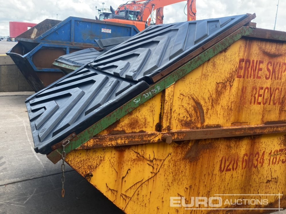 Enclosed Steel Skip - Skip bin: picture 5 Enclosed Steel Skip - Skip bin: picture 5