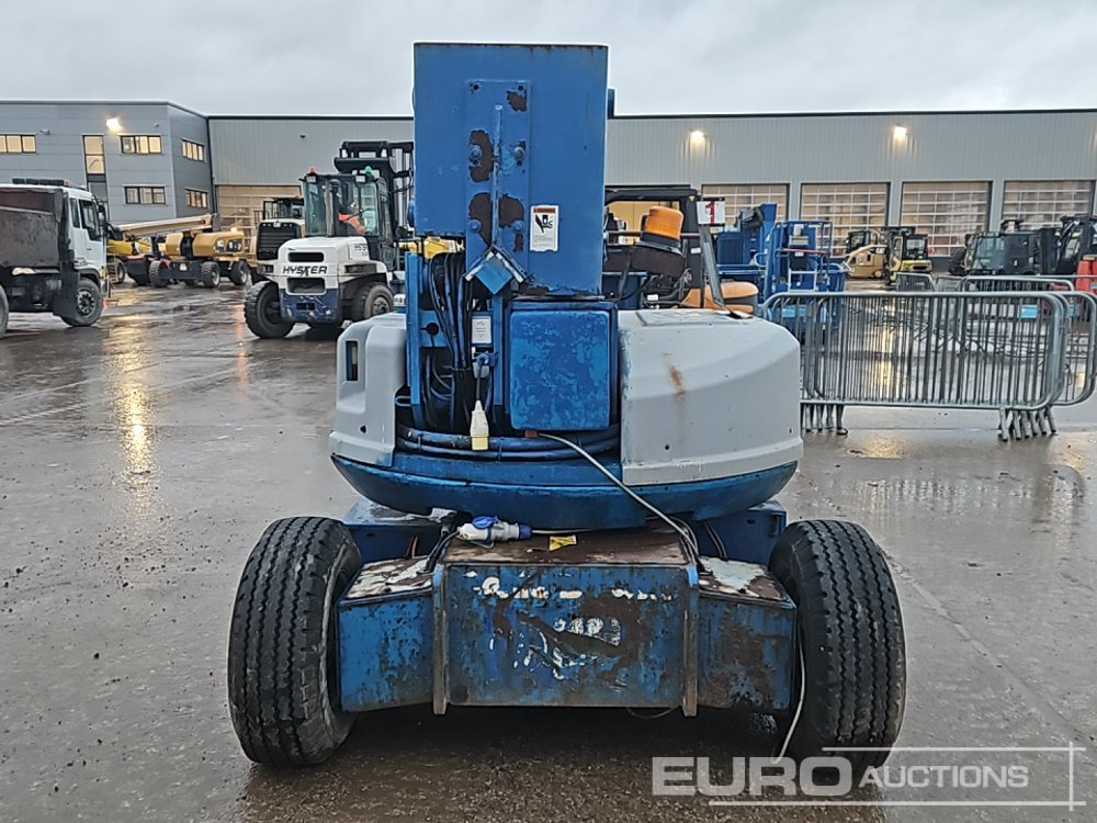 Genie Electric Articulated Telescopic Boom Lift (Flat Battery) - Aerial platform: picture 4 Genie Electric Articulated Telescopic Boom Lift (Flat Battery) - Aerial platform: picture 4