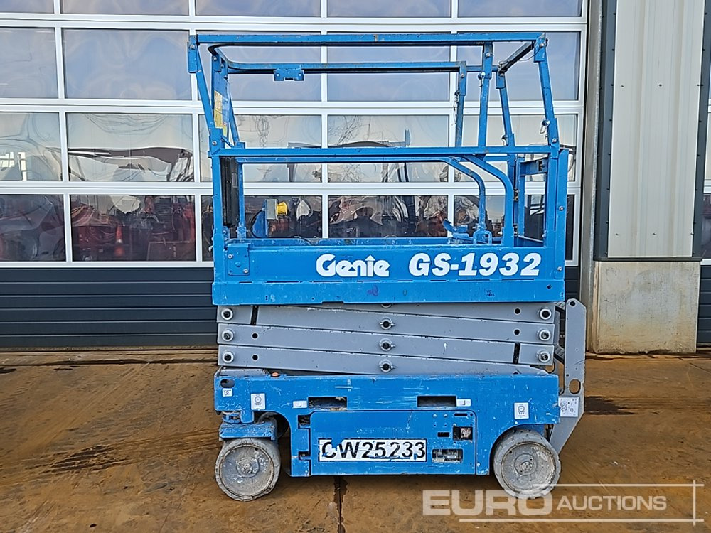 Genie GS1932 - Aerial platform: picture 2 Genie GS1932 - Aerial platform: picture 2