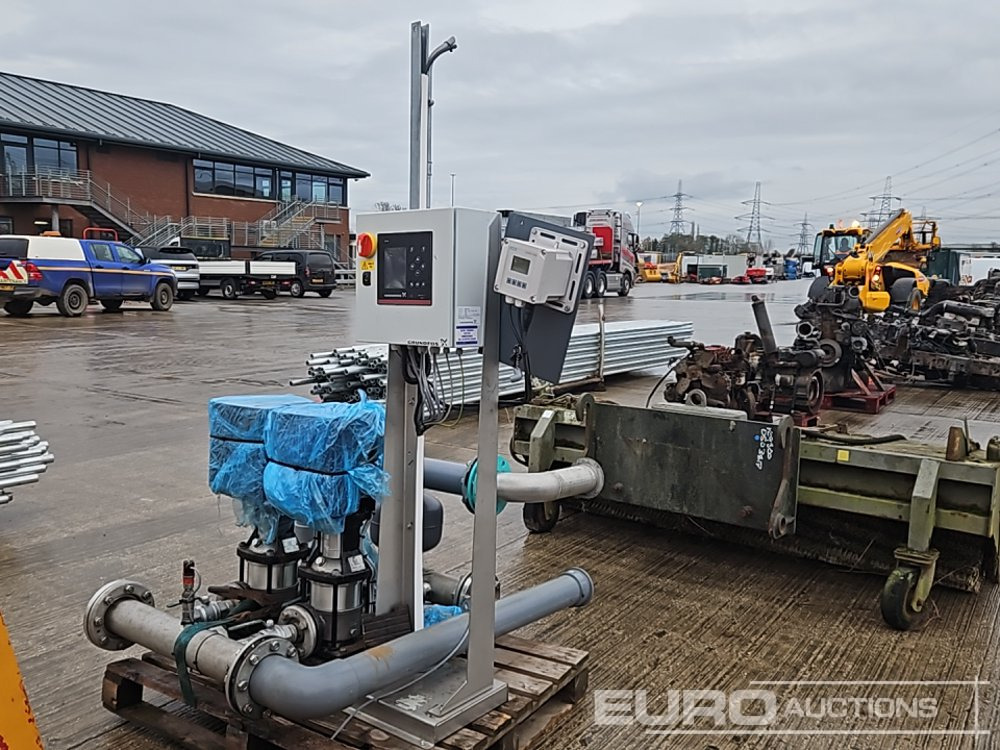 Grundfos 3 Phase Twin Water Pump - Water pump: picture 1 Grundfos 3 Phase Twin Water Pump - Water pump: picture 1